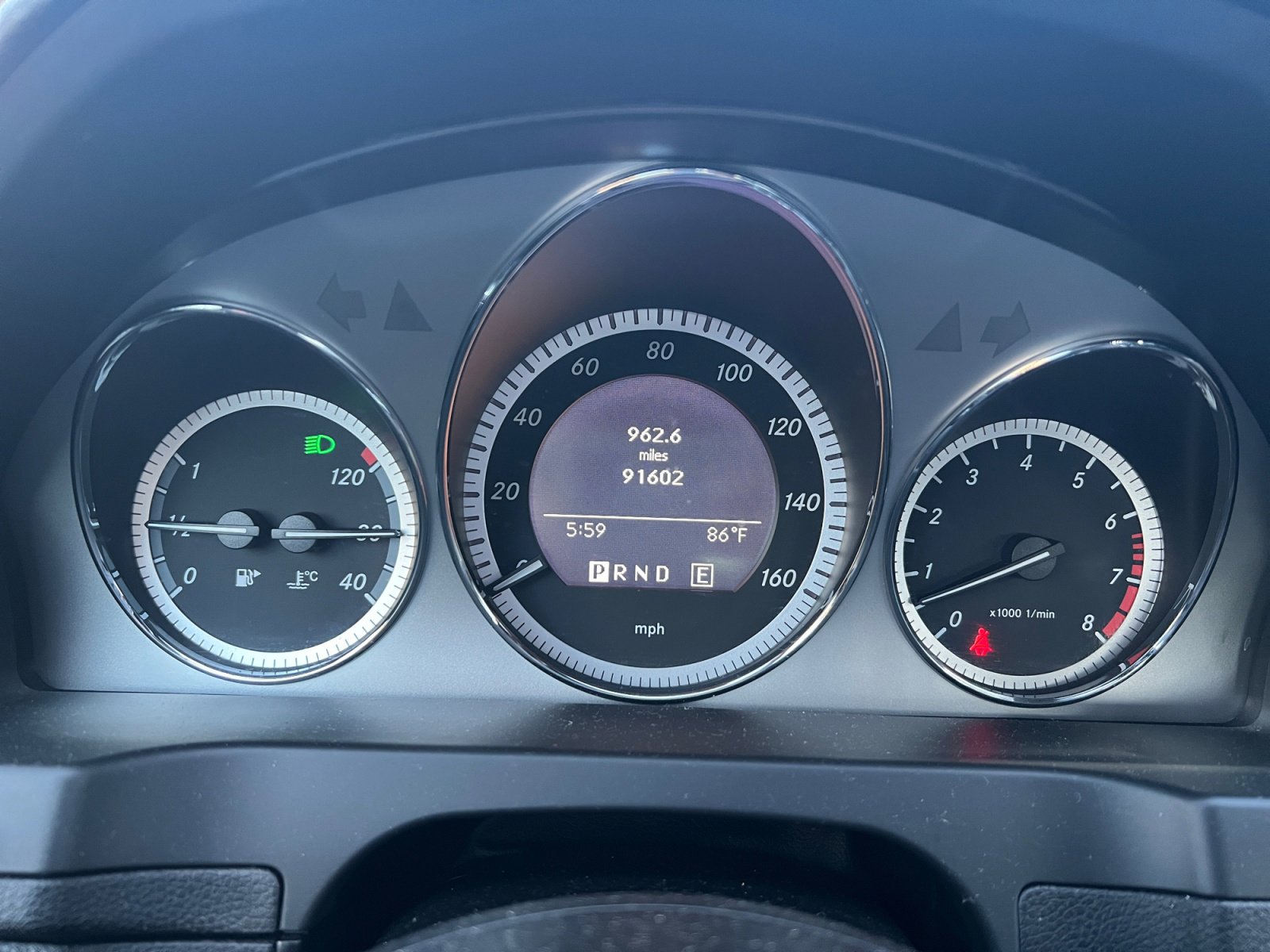 Used 2011 Mercedes-Benz C 300 4MATIC Sedan image 16