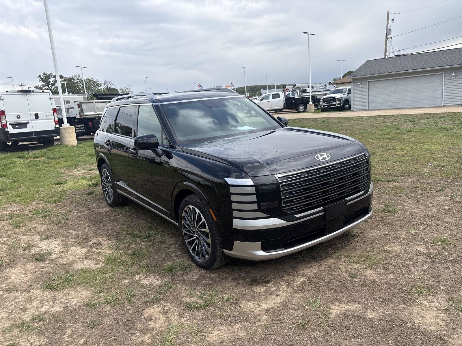 Used 2026 Hyundai Palisade Calligraphy AWD/4WD image 4