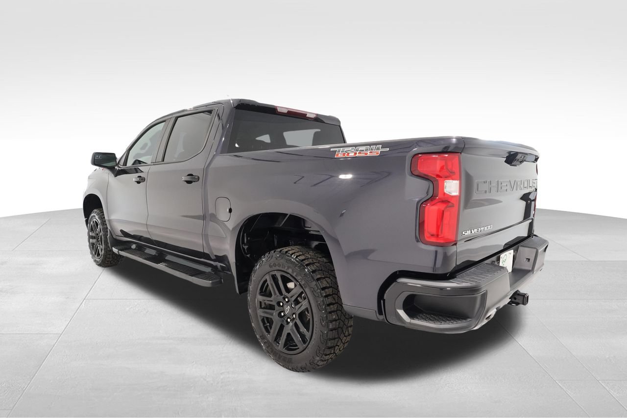 Certified 2023 Chevrolet Silverado 1500 LT Trail Boss w/ LPO, Dark Essentials Package AWD/4WD image 2
