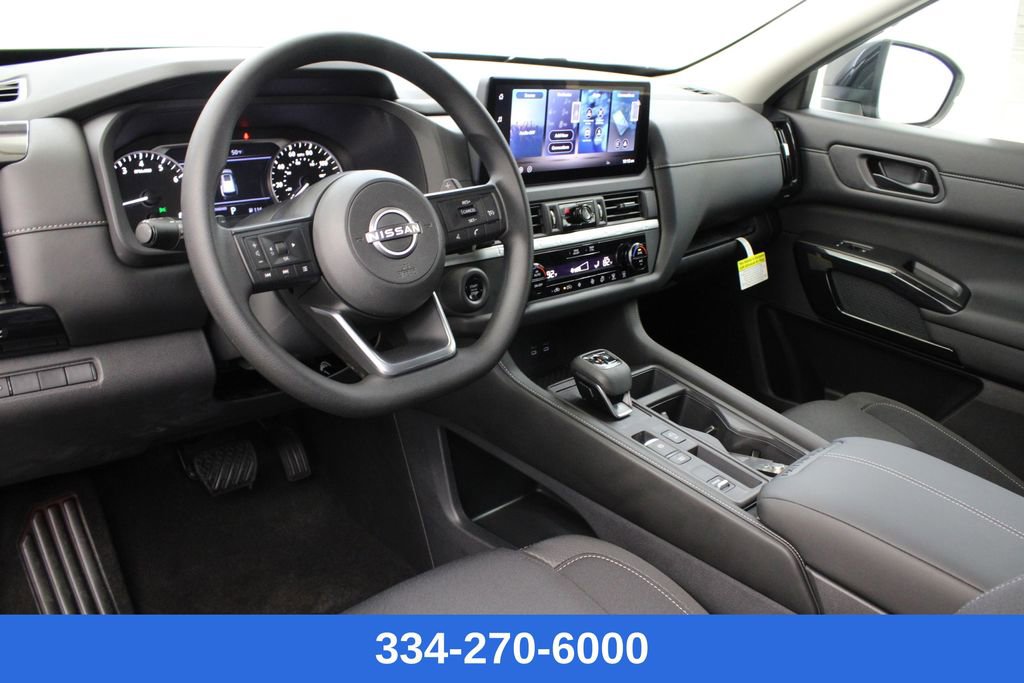 New 2026 Nissan Pathfinder S image 13