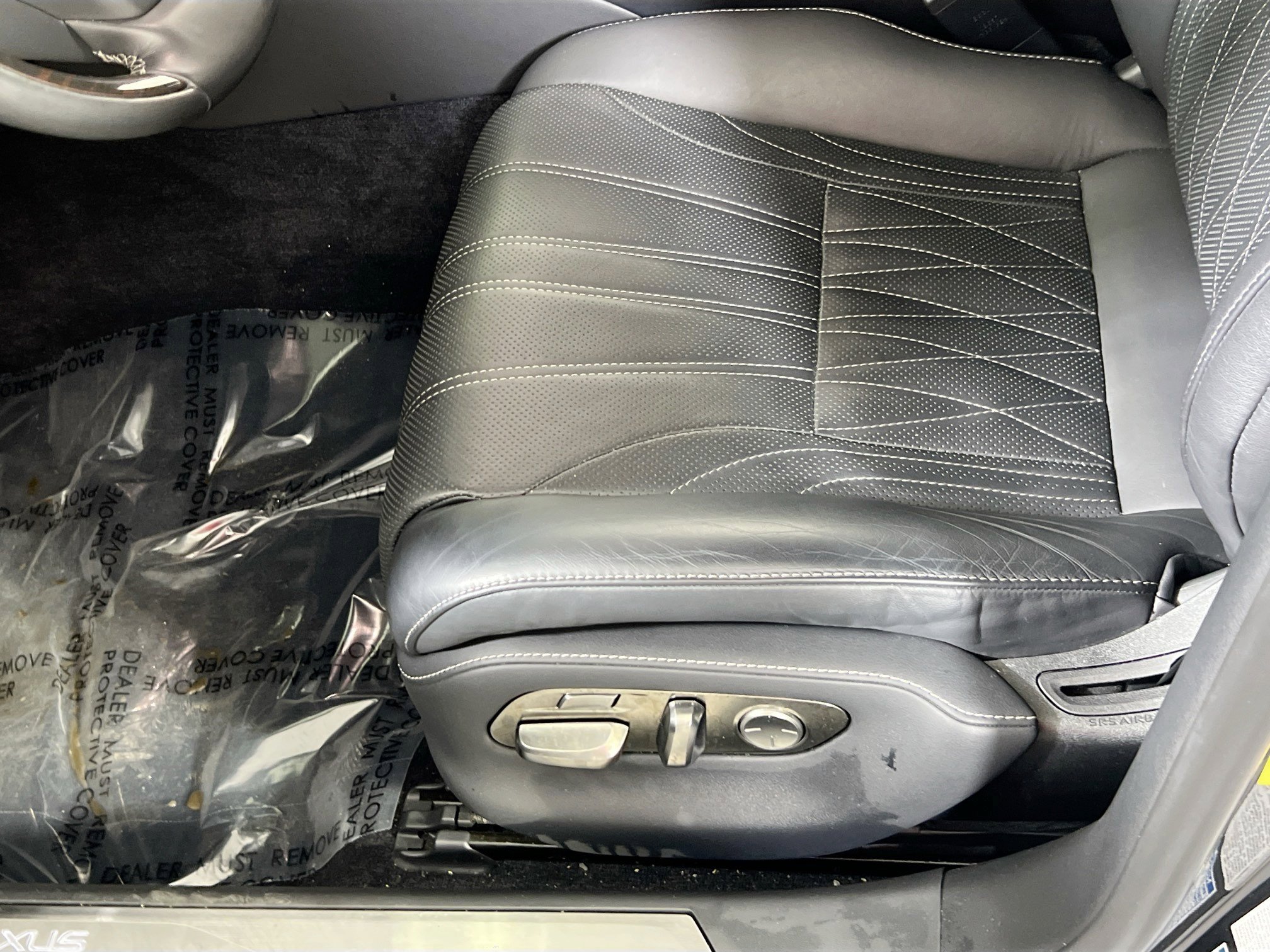 Used 2018 Lexus LS 500 AWD image 19