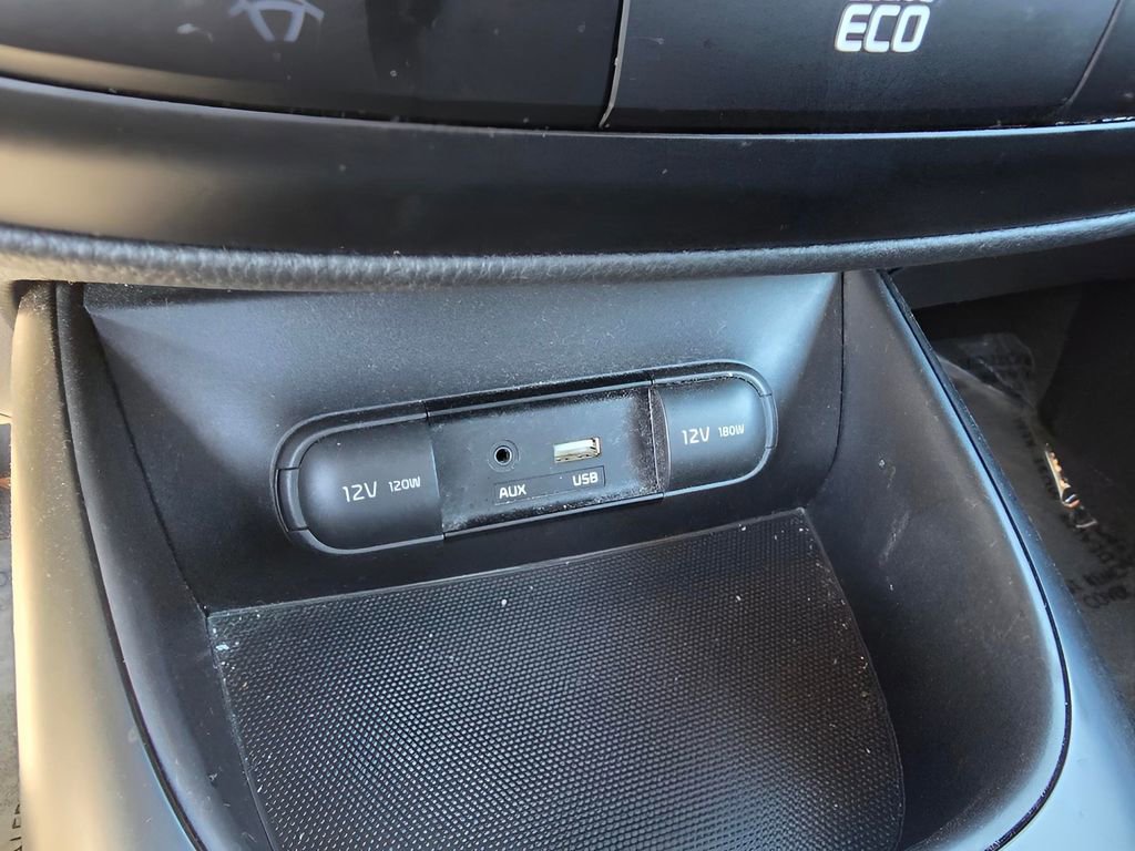 Used 2016 Kia Soul w/ Convenience Package image 20