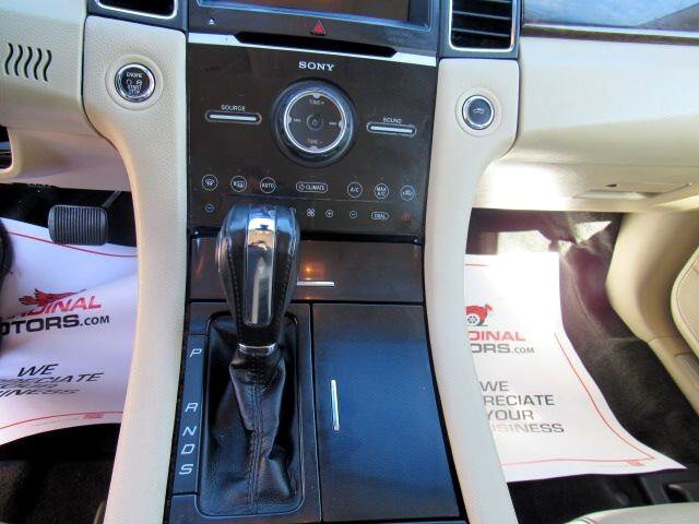 Used 2017 Ford Taurus Limited image 15
