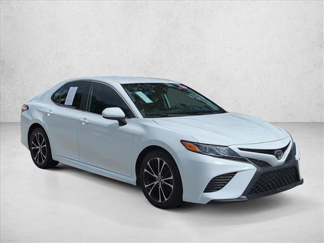 Used 2019 Toyota Camry SE video 3