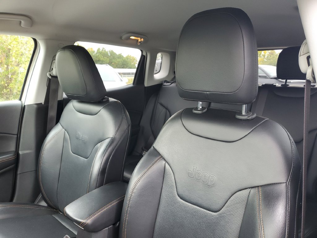 Used 2019 Jeep Compass Limited AWD/4WD image 13