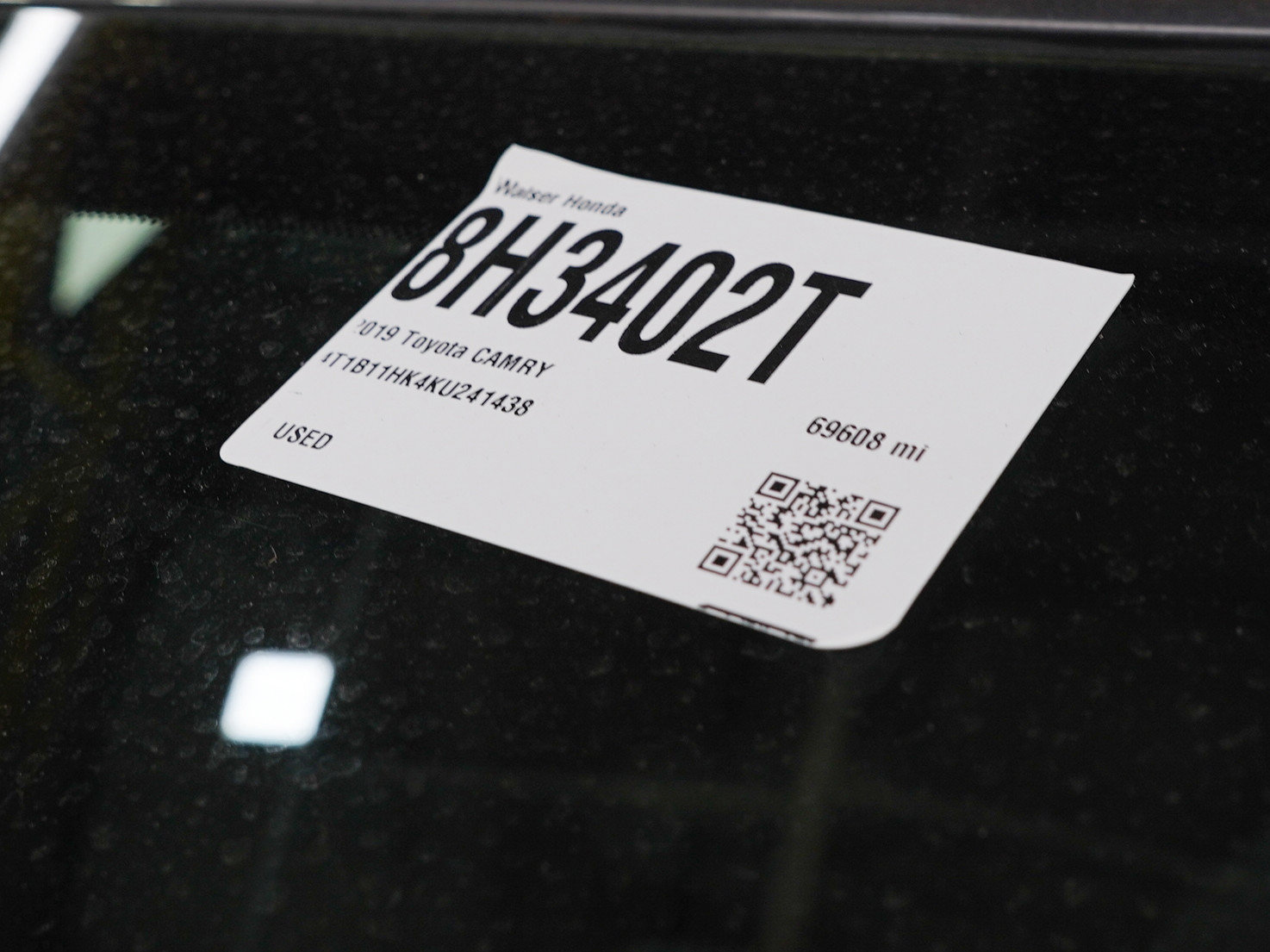 Used 2019 Toyota Camry LE FWD image 28