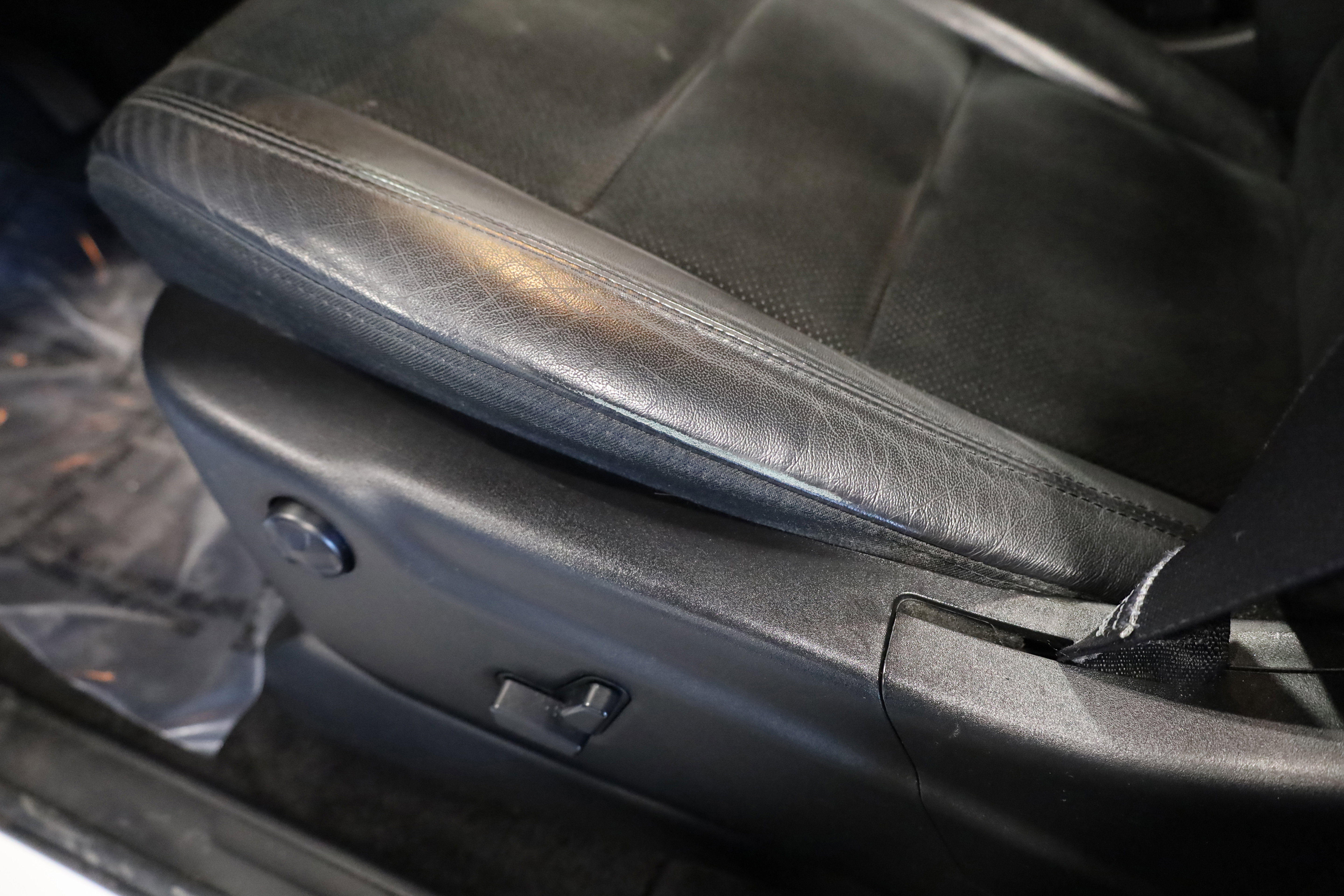 Used 2018 Jeep Grand Cherokee Altitude image 18