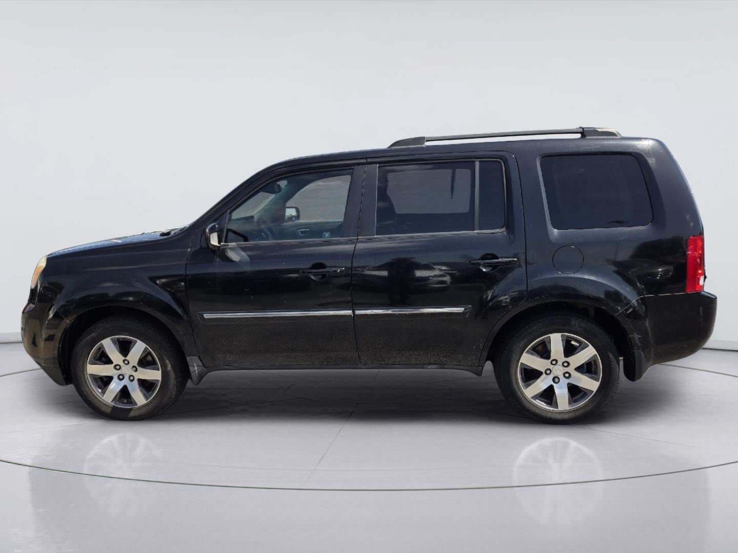 Used 2012 Honda Pilot Touring image 4