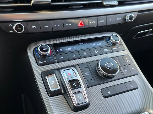 Certified 2023 Hyundai Palisade SEL image 28