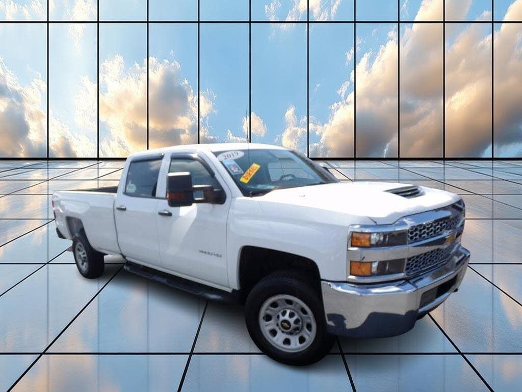 Used 2019 Chevrolet Silverado 3500 W/T w/ WT Convenience Package image 2