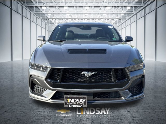 Used 2025 Ford Mustang GT Premium RWD image 4