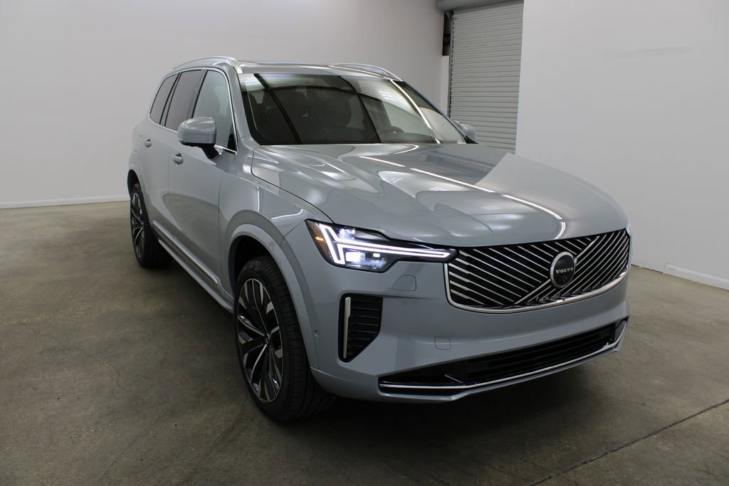 New 2026 Volvo XC90 B6 Plus w/ Protection Package AWD/4WD image 6