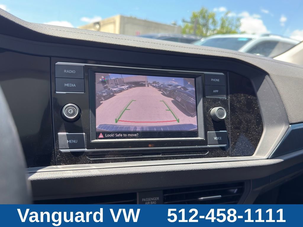 Used 2024 Volkswagen Jetta SE w/ Panoramic Sunroof Package FWD image 18