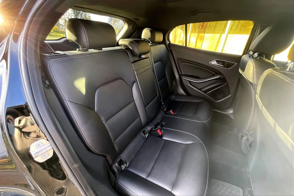 Used 2018 Mercedes-Benz GLA 250 4MATIC image 21