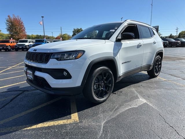 New 2026 Jeep Compass Latitude image 10