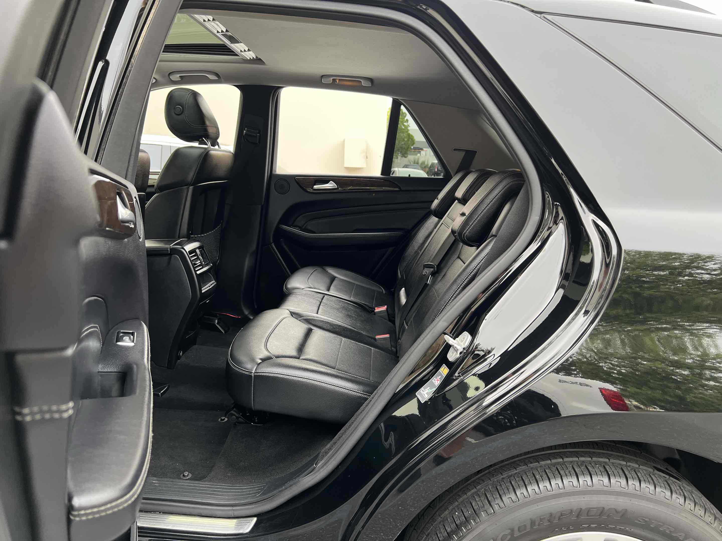 Used 2015 Mercedes-Benz ML 350 4MATIC w/ Premium 1 Package image 43