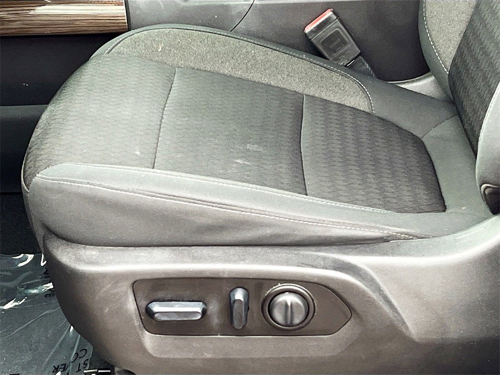 Used 2020 Chevrolet Silverado 1500 RST w/ All-Star Edition image 17