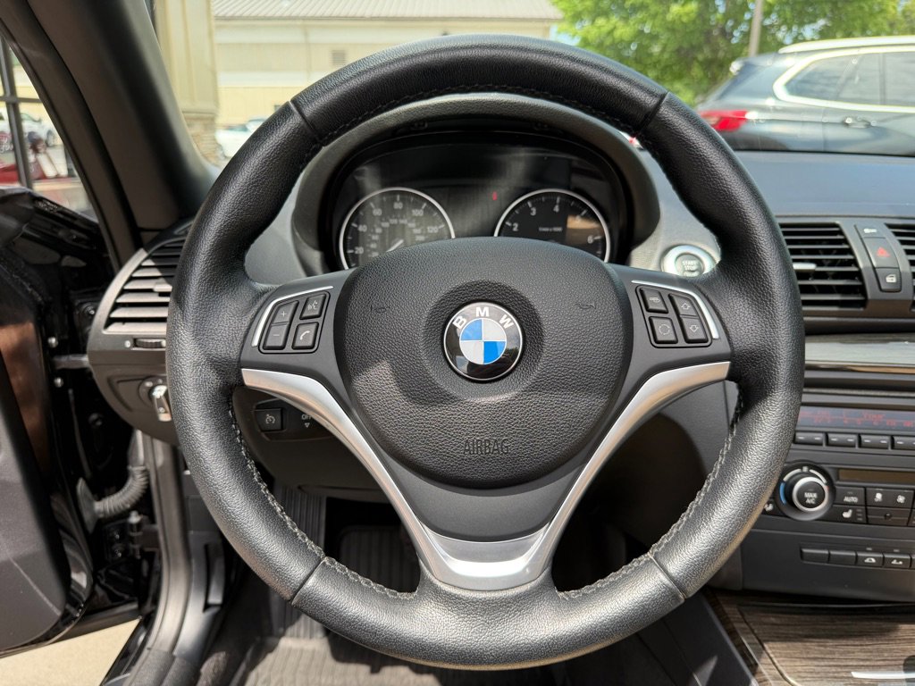 Used 2013 BMW 128i Convertible RWD image 35