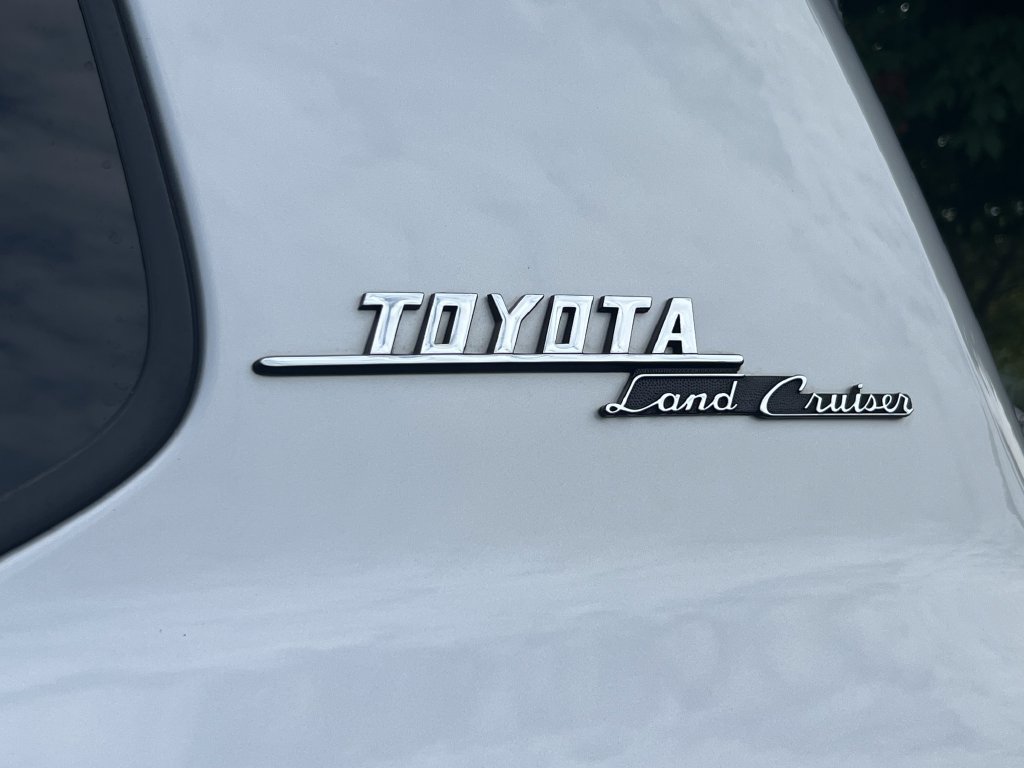 Used 2021 Toyota Land Cruiser Heritage Edition AWD/4WD image 18
