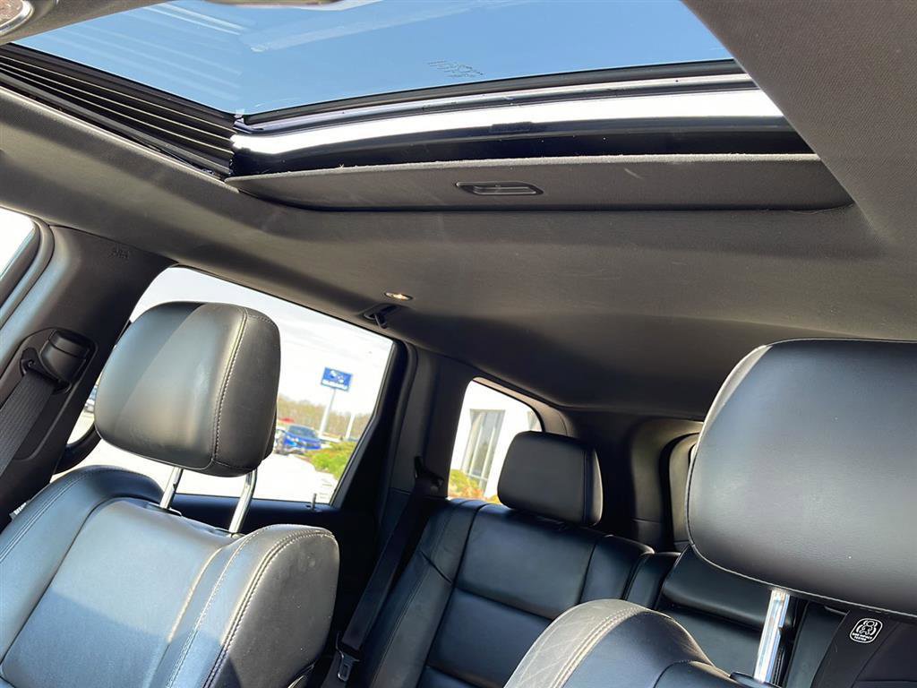 Used 2018 Jeep Grand Cherokee Limited AWD/4WD image 10