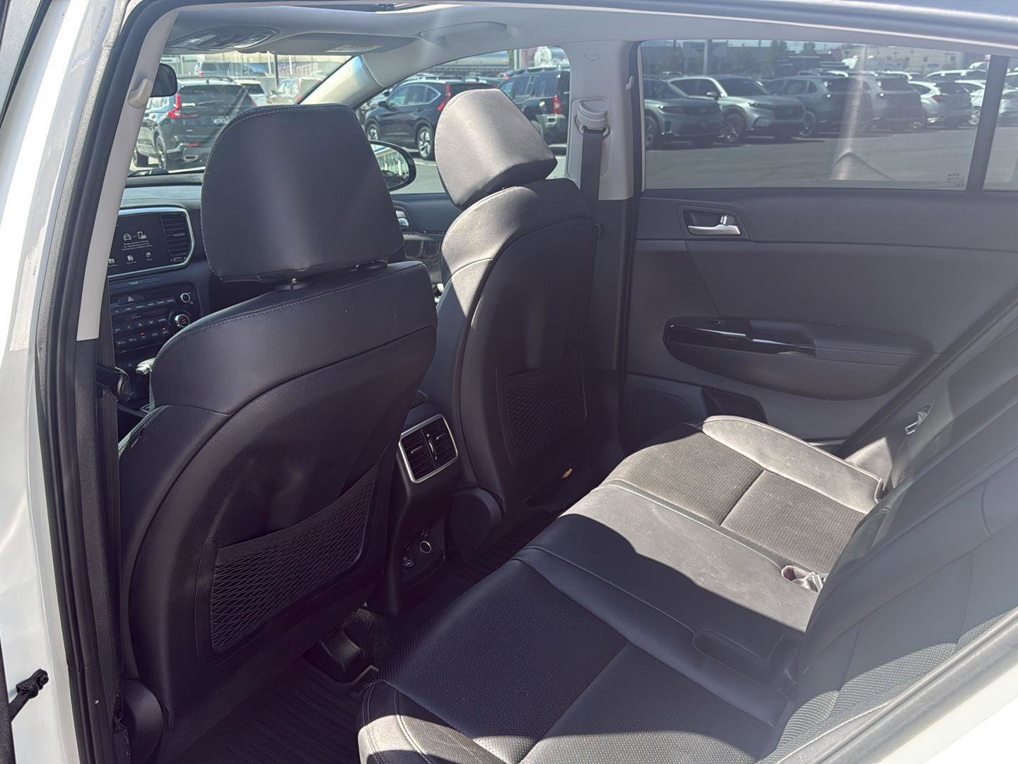 Used 2022 Kia Sportage EX image 22