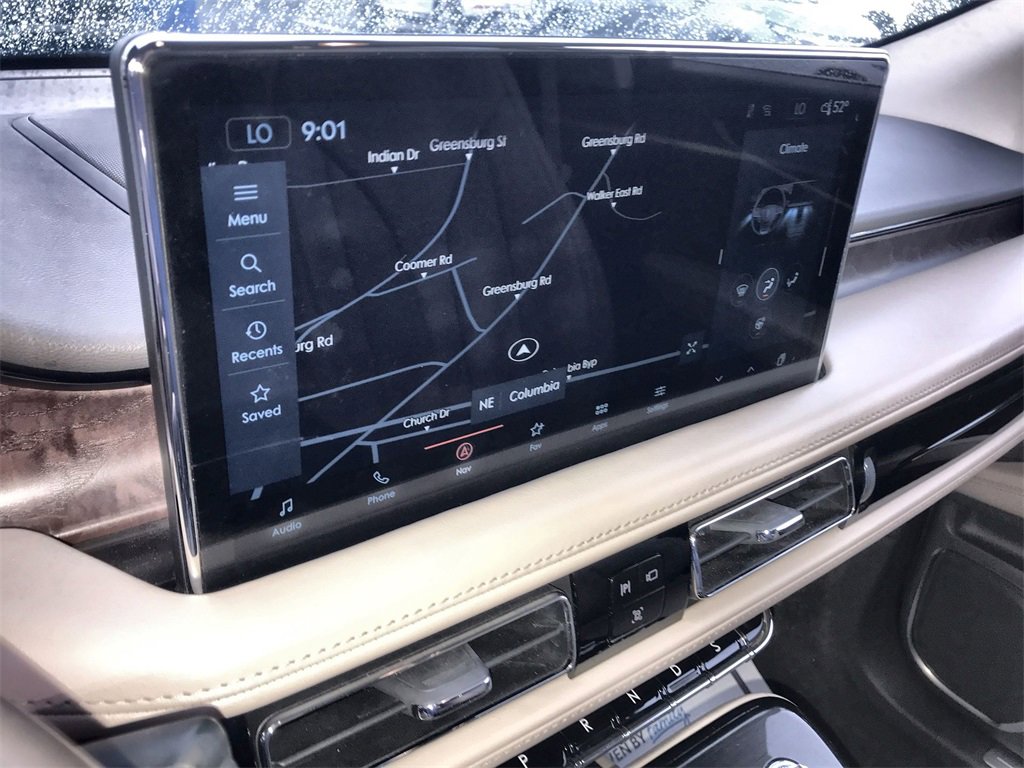 Used 2022 Lincoln Nautilus Reserve image 18