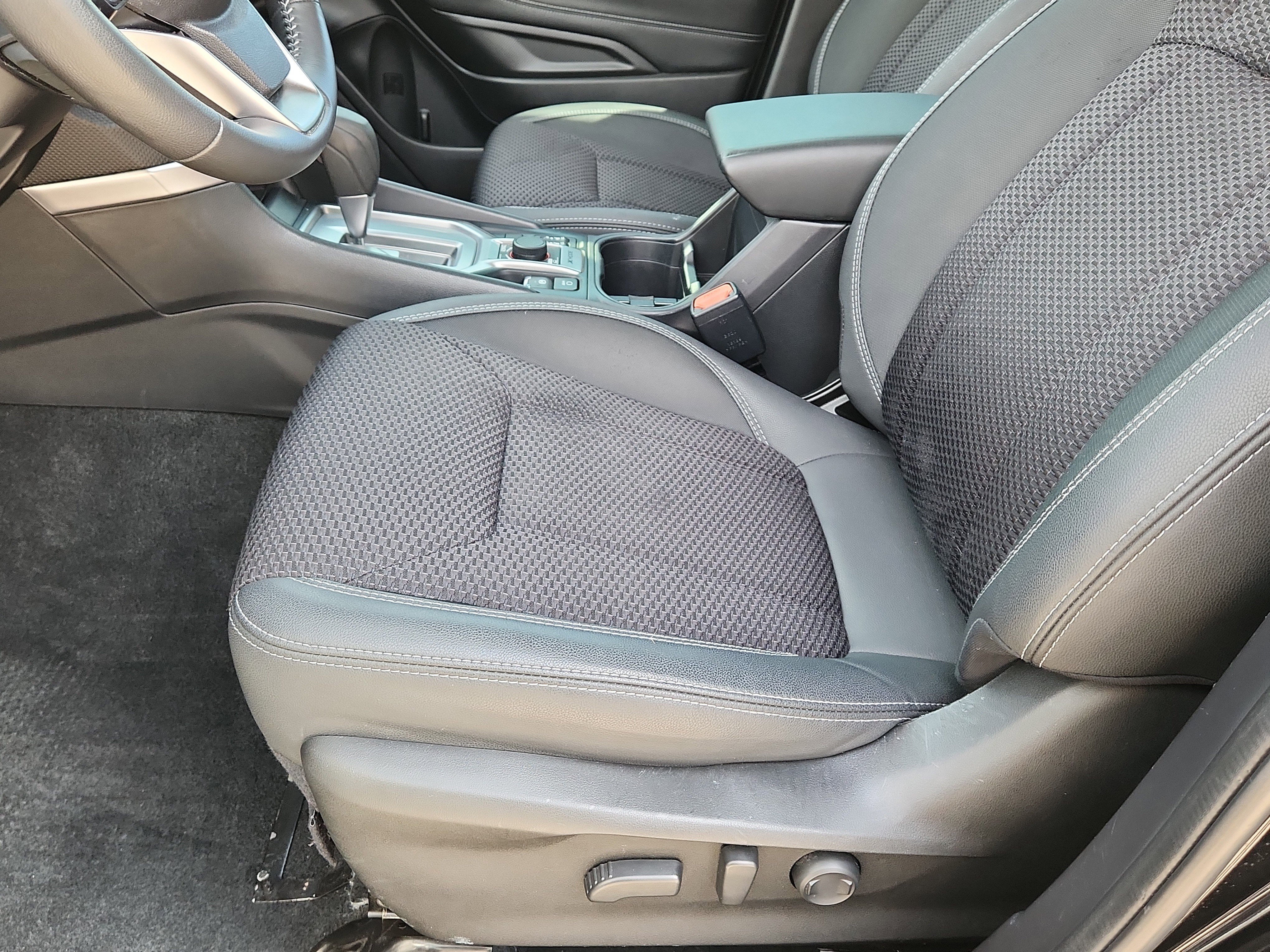 Used 2022 Subaru Forester Premium image 10