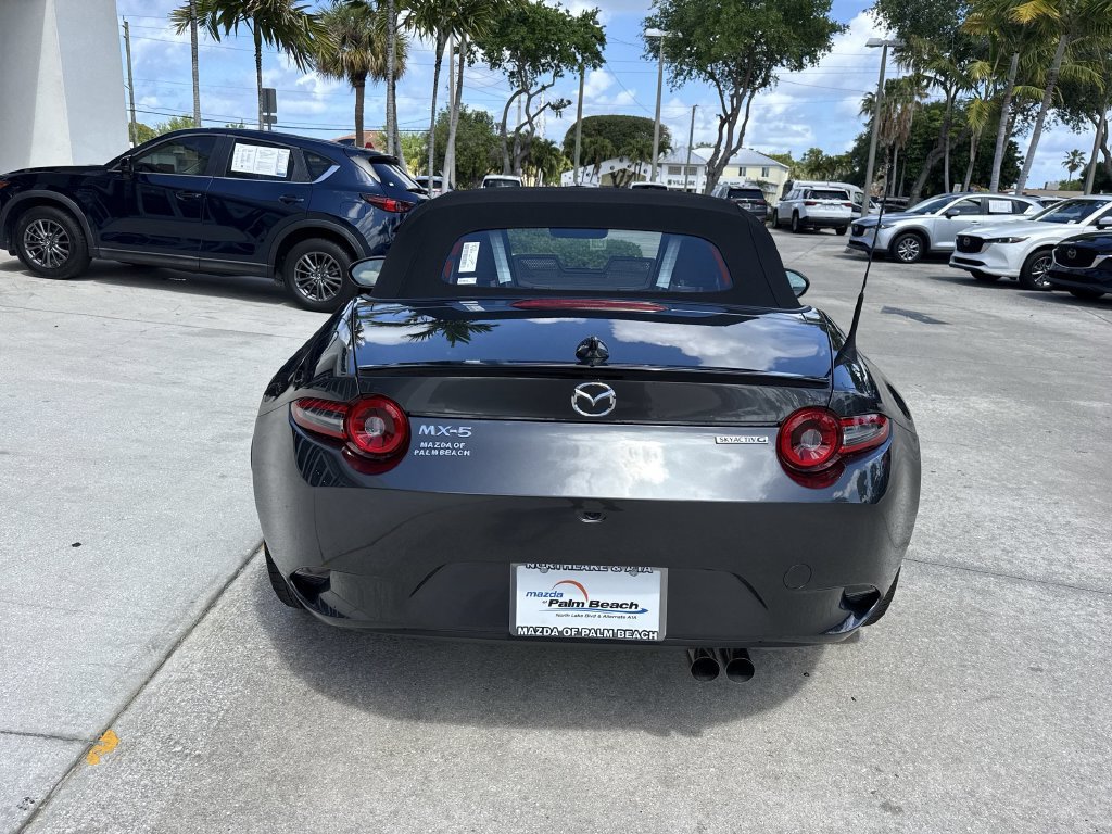 New 2026 MAZDA MX-5 Miata Grand Touring RWD image 2