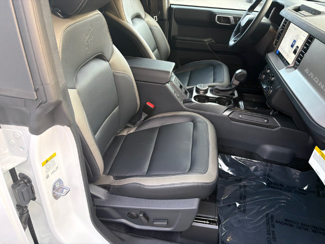 New 2026 Ford Bronco Outer Banks AWD/4WD image 15