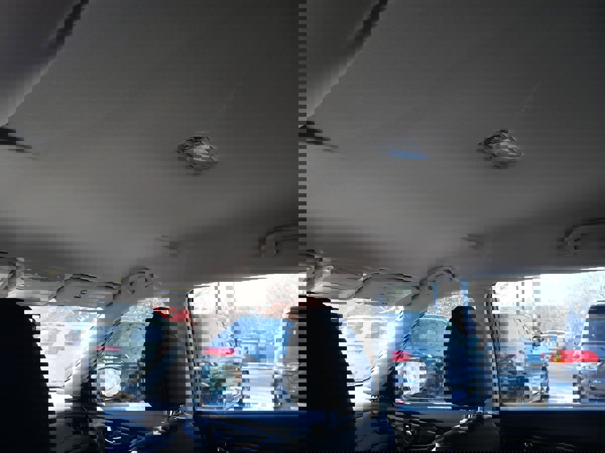 Used 2018 Nissan Rogue S image 21