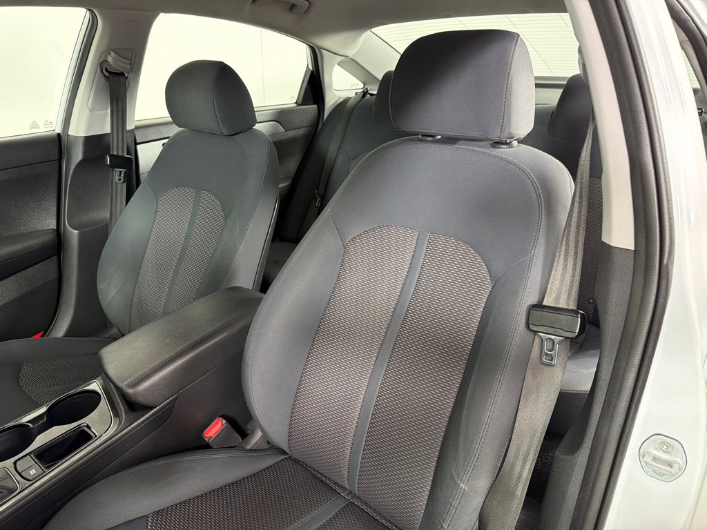 Used 2019 Hyundai Sonata SE FWD image 11
