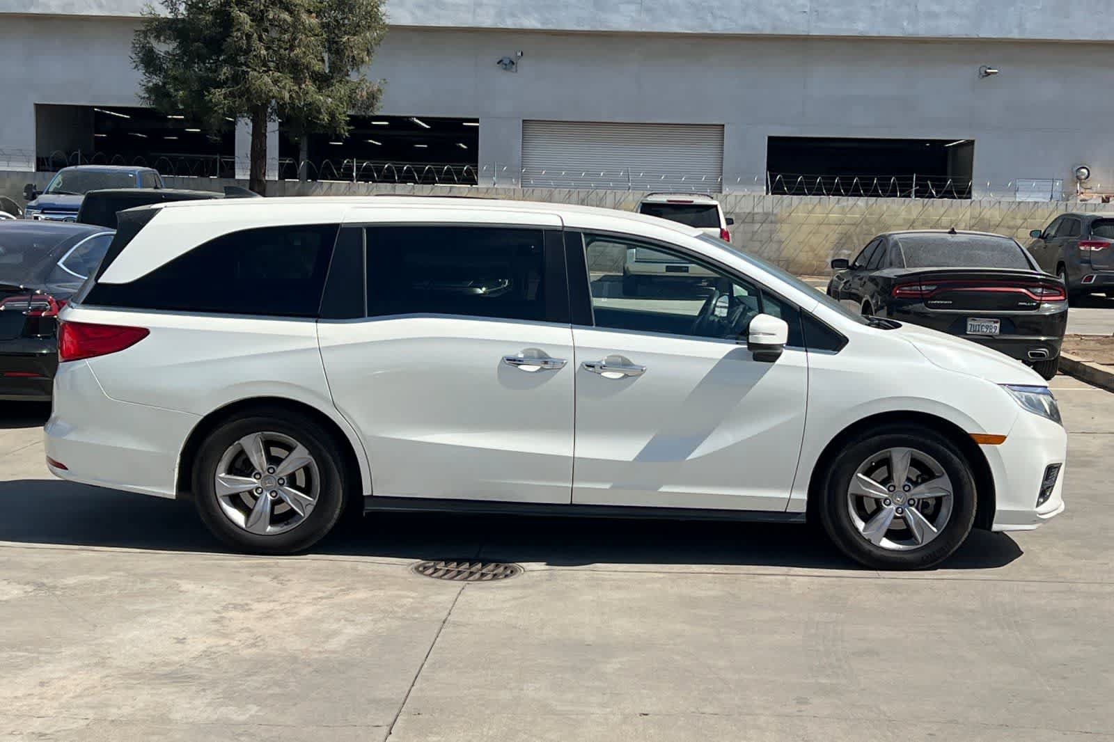 Used 2019 Honda Odyssey EX image 9