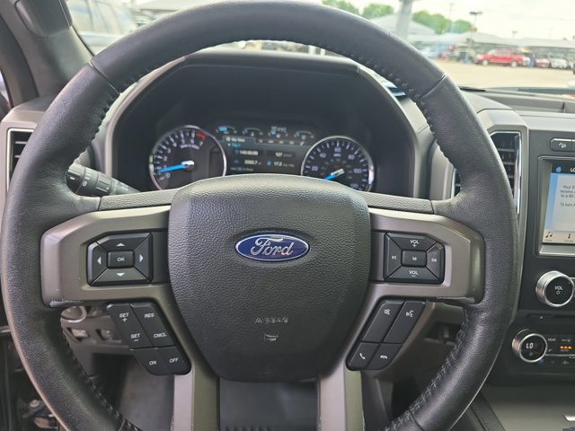 Used 2018 Ford Expedition Max XLT w/ Equipment Group 202A AWD/4WD image 10