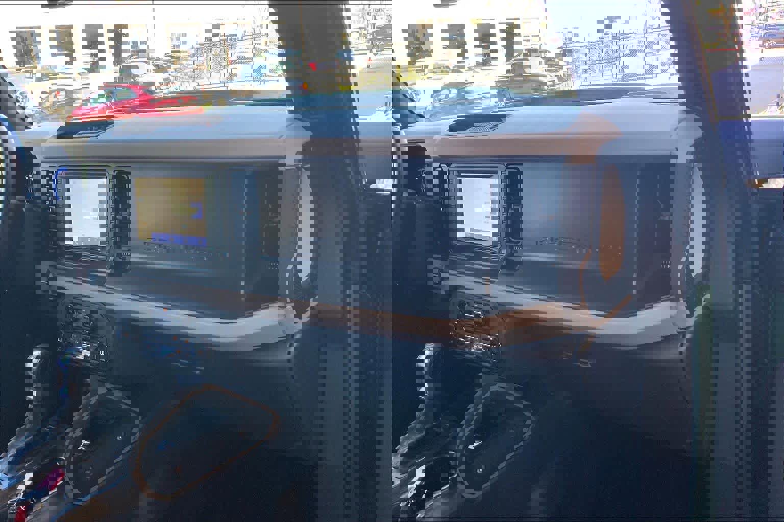 Used 2023 Ford Bronco Big Bend image 18