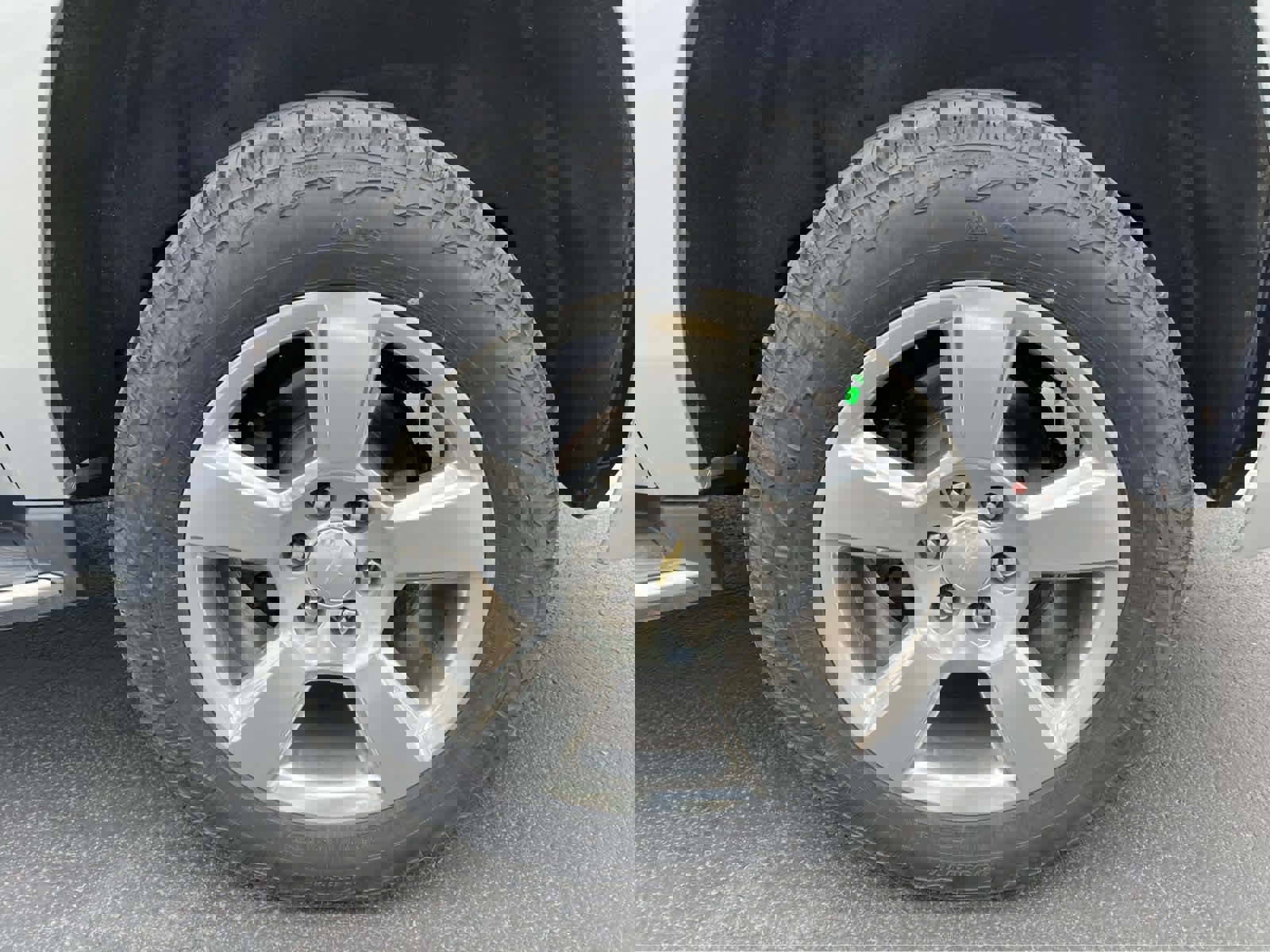 Used 2020 Chevrolet Suburban Premier image 14