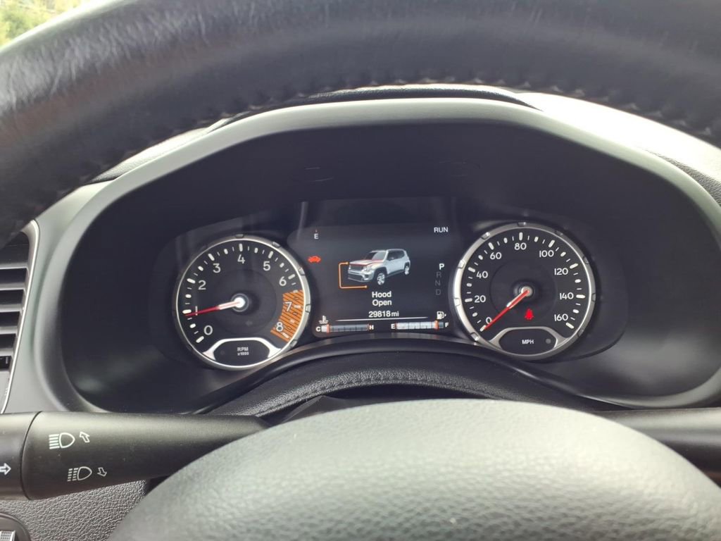 Used 2022 Jeep Renegade Limited AWD/4WD image 16