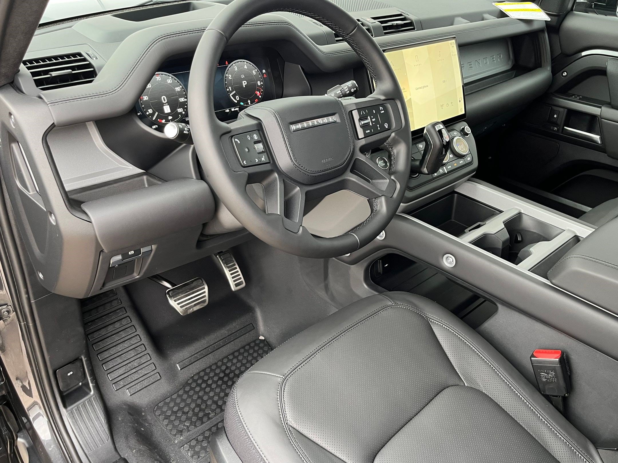 New 2026 Land Rover Defender 110 V8 AWD/4WD image 4