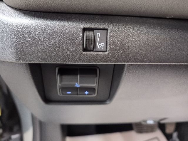 Certified 2024 Chevrolet Colorado ZR2 w/ ZR2 Convenience Package III image 21