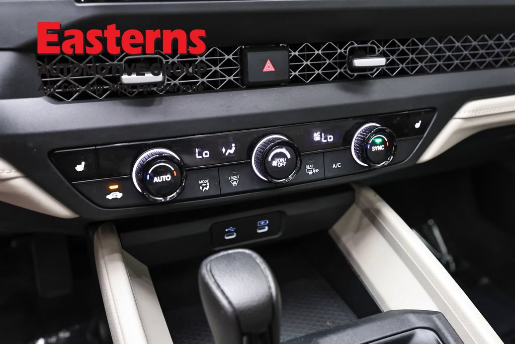 Used 2023 Honda Accord EX image 19
