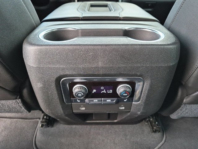 Used 2021 Chevrolet Tahoe Premier w/ Premium Package AWD/4WD image 24