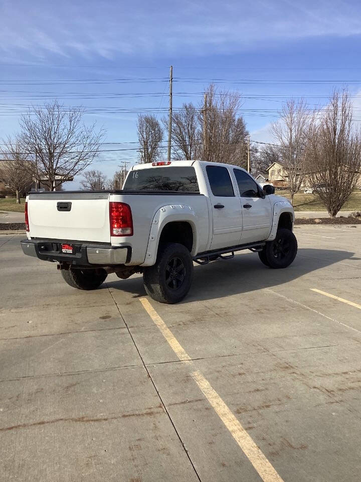 Used 2012 GMC Sierra 1500 SLE w/ Max Trailering Pack image 4