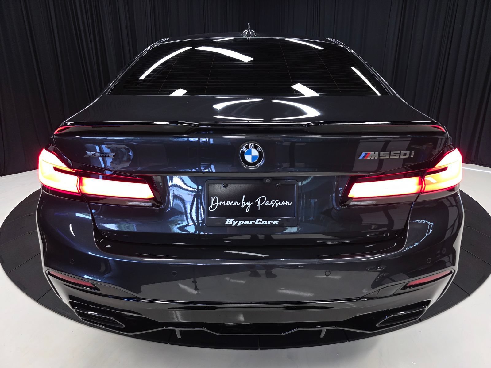 Used 2020 BMW M550i xDrive w/ Executive Package AWD/4WD image 65