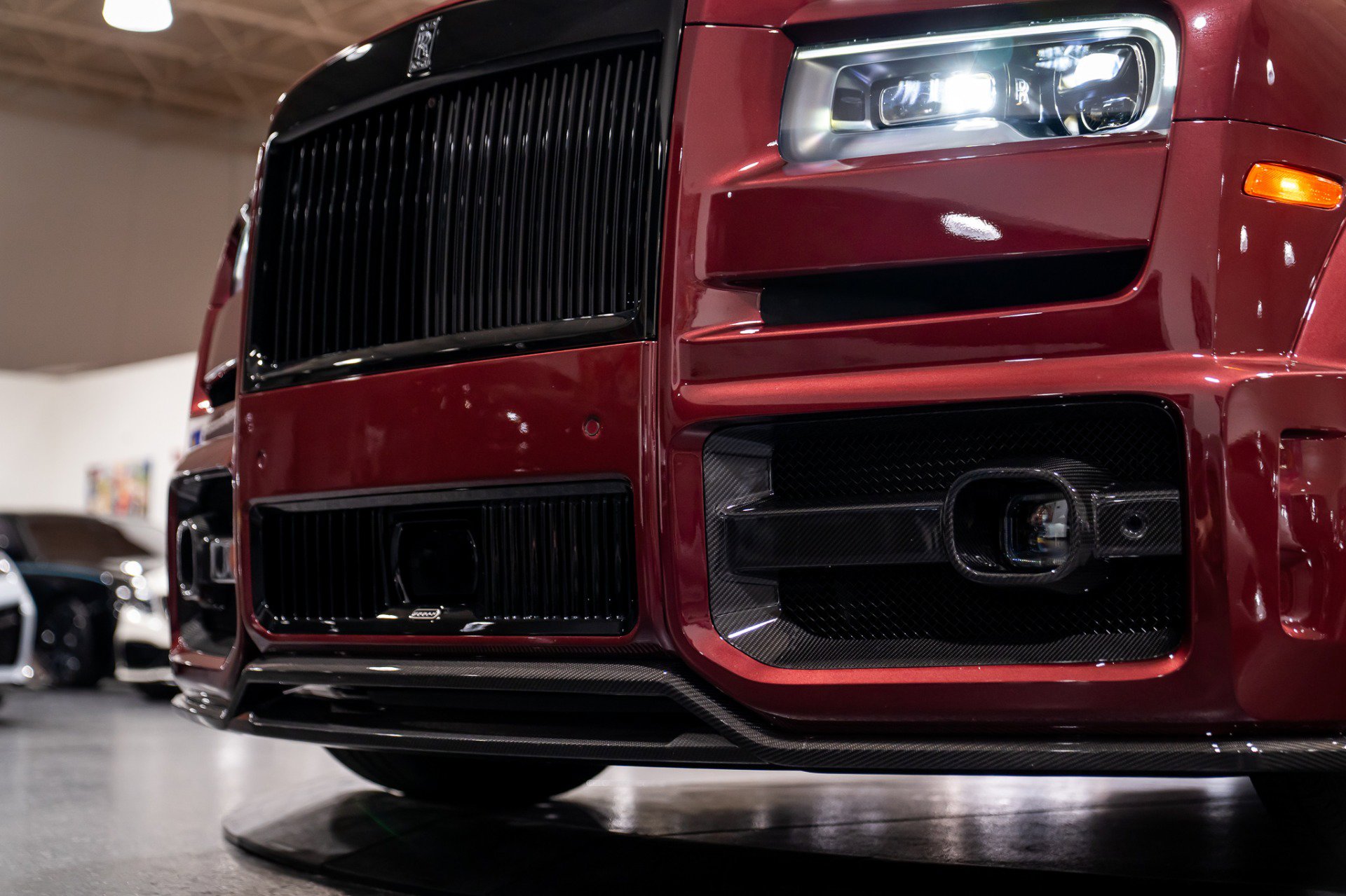 Used 2022 Rolls-Royce Cullinan Black Badge w/ Dark Exterior Package image 15