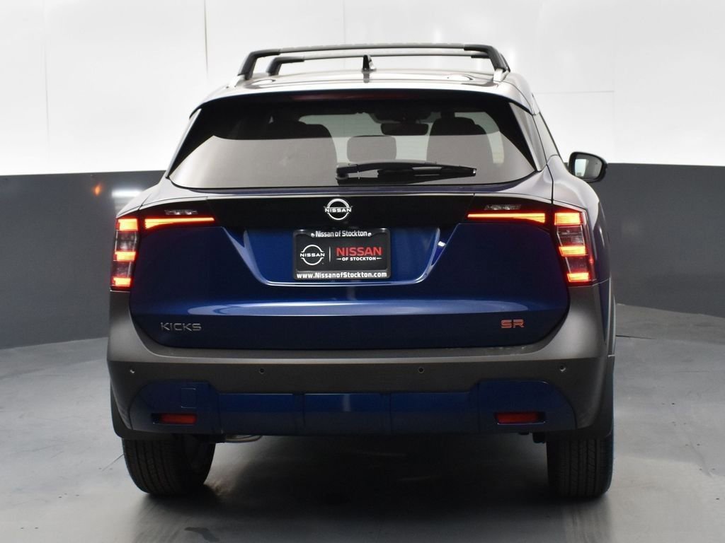 New 2026 Nissan Kicks SR w/ Illumination Package image 7