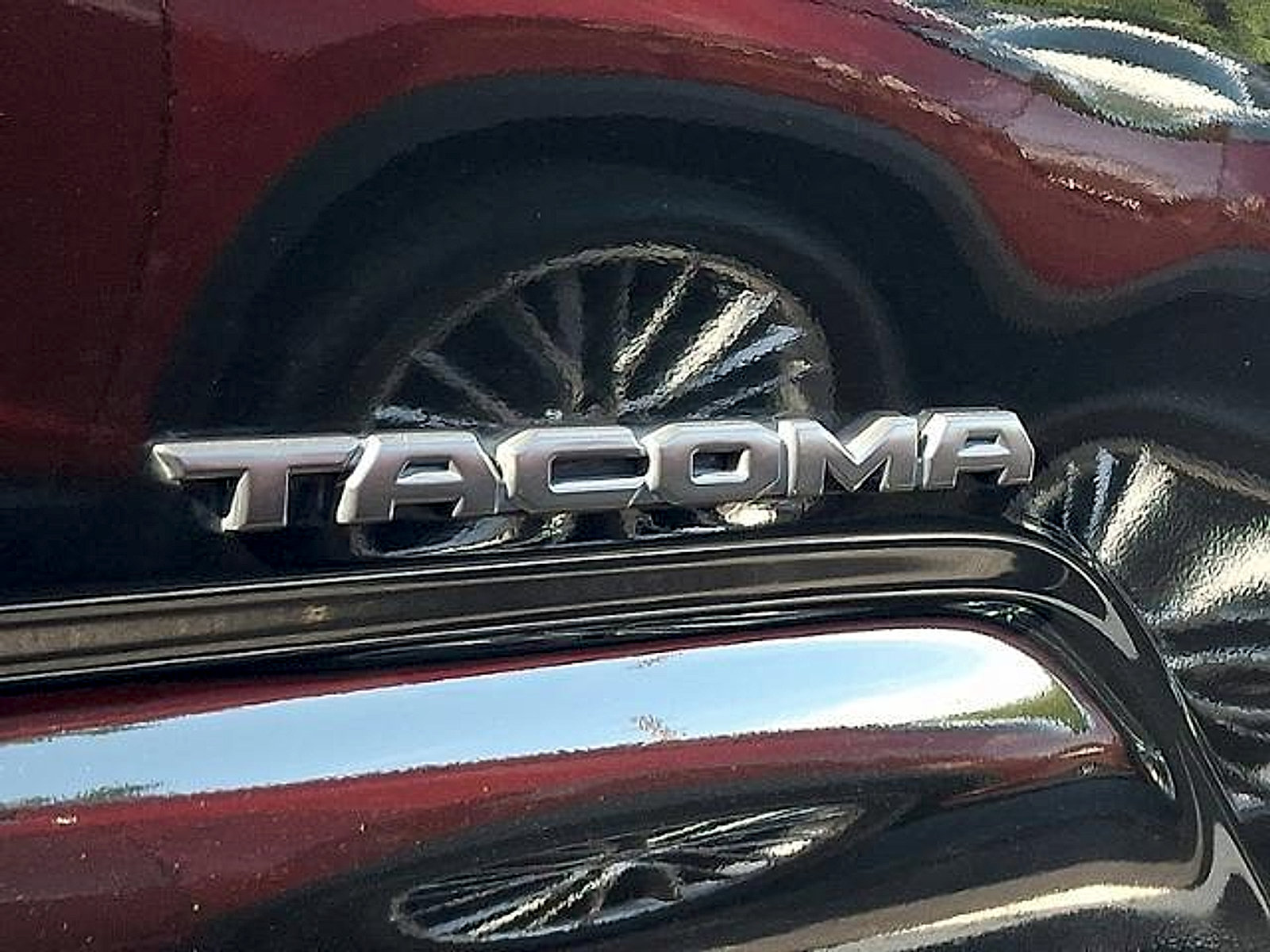 Used 2021 Toyota Tacoma TRD Off-Road w/ TRD Premium Off Road Package AWD/4WD image 33