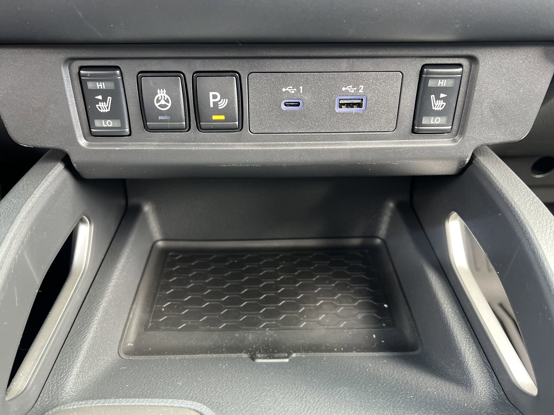 New 2026 Nissan Frontier SV image 7