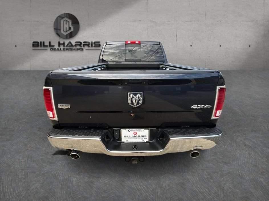 Used 2016 RAM 1500 Laramie w/ Convenience Group AWD/4WD image 7