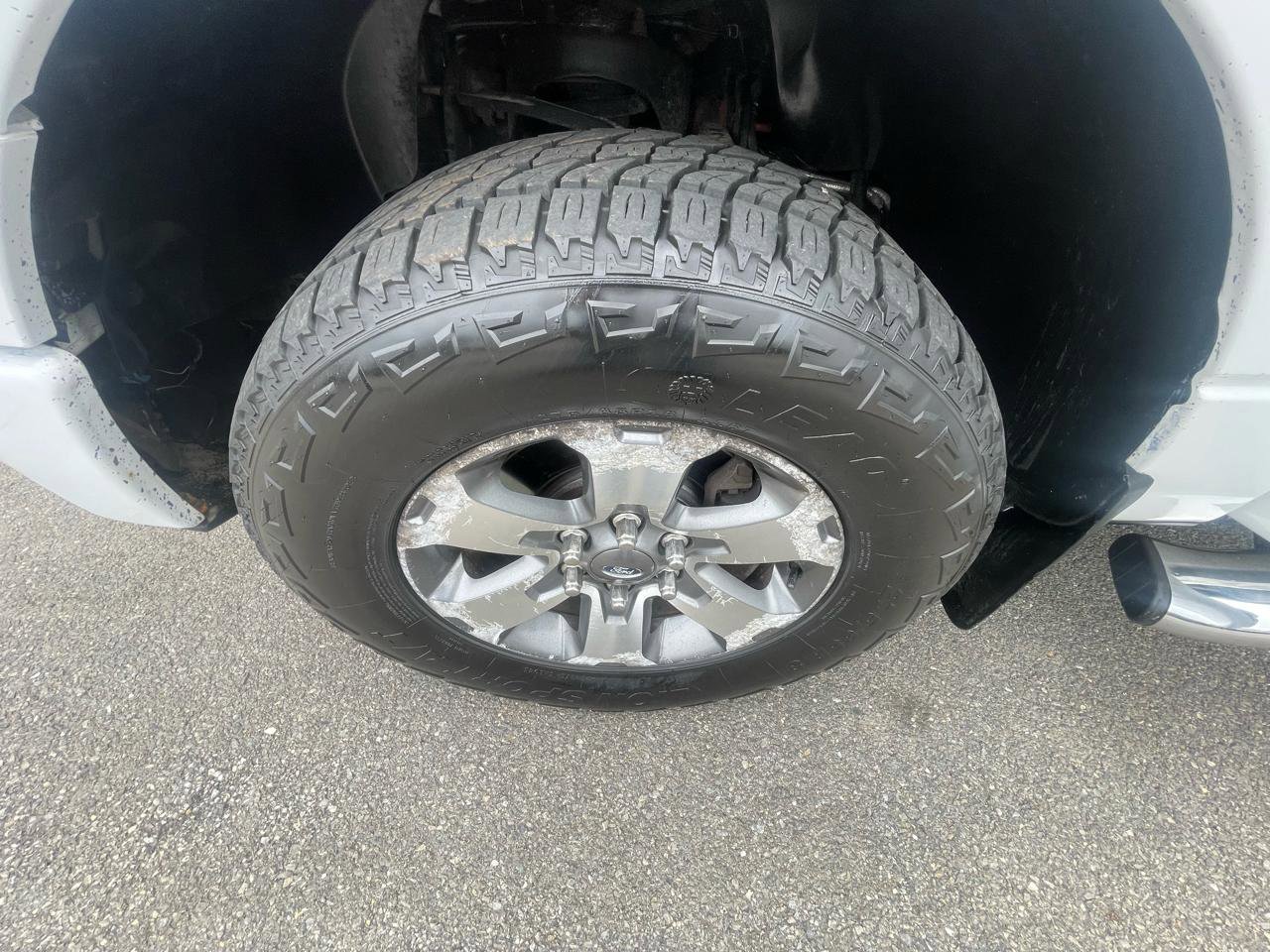 Used 2013 Ford F150 STX w/ Mid Equipment Group AWD/4WD image 17