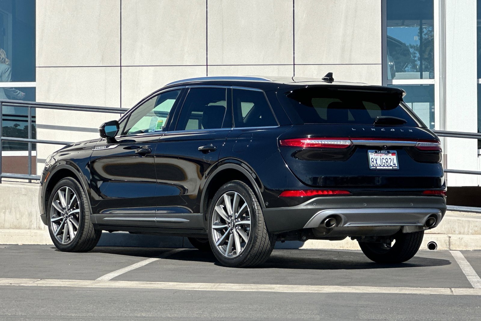 Used 2020 Lincoln Corsair Reserve image 5