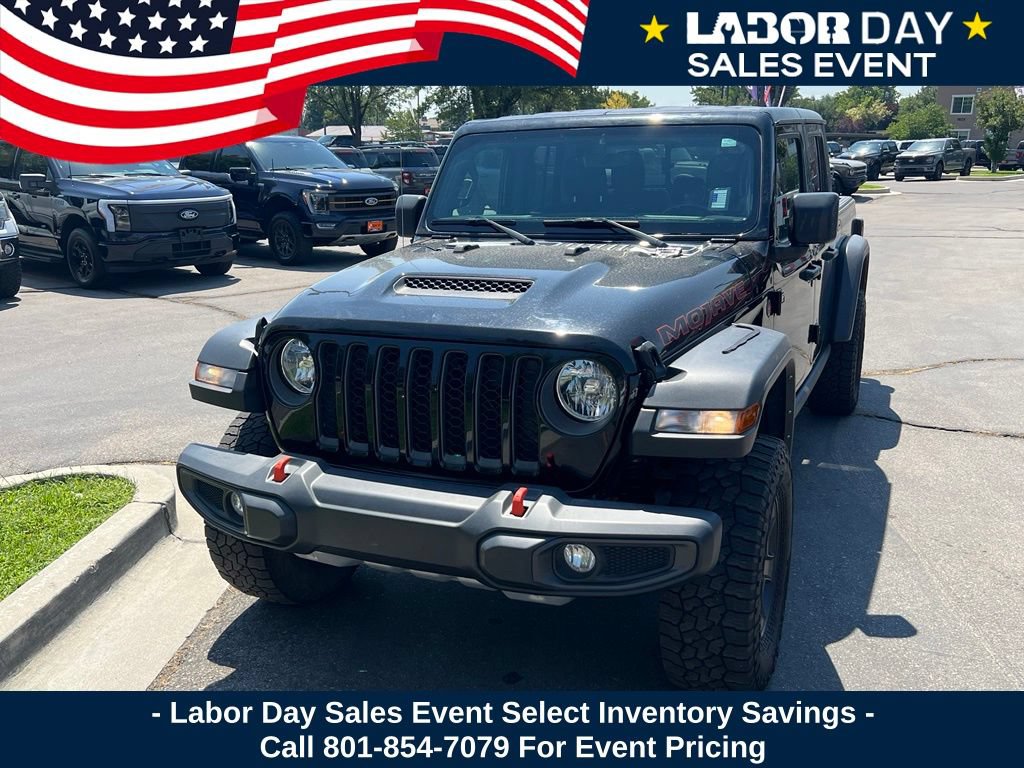 Used 2023 Jeep Gladiator Mojave w/ Cold Weather Group AWD/4WD image 2